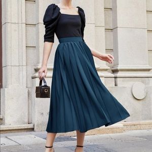 Navy Blue SHEIN Midi Skirt Size S